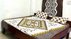 Pg For Rent in Vineet Khand