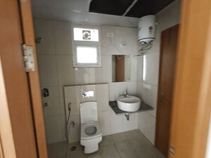Bathroom in 4 BHK Apartment at SS Linden, Sector 84 – for Rent