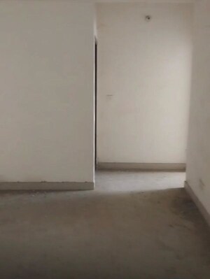 Room in 3 BHK Apartment at Value Meadows Vista, Raj Nagar Extension – for Sale