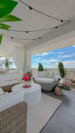 Living Room in 6 BHK Villa at Vijay Nagar – for Sale