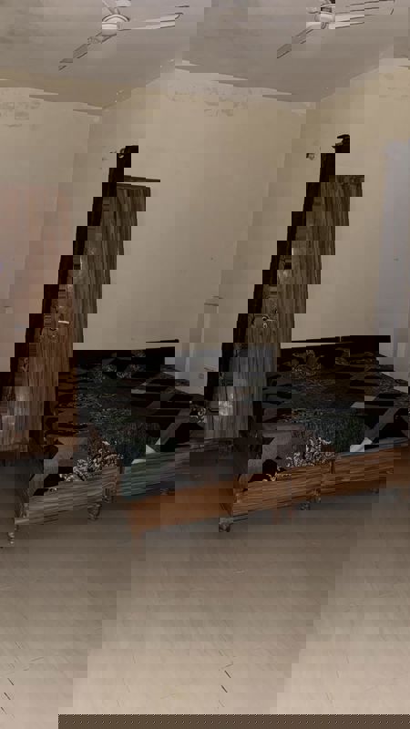 2 BHK 800 Sq.Ft. Apartment in Landmark Towers