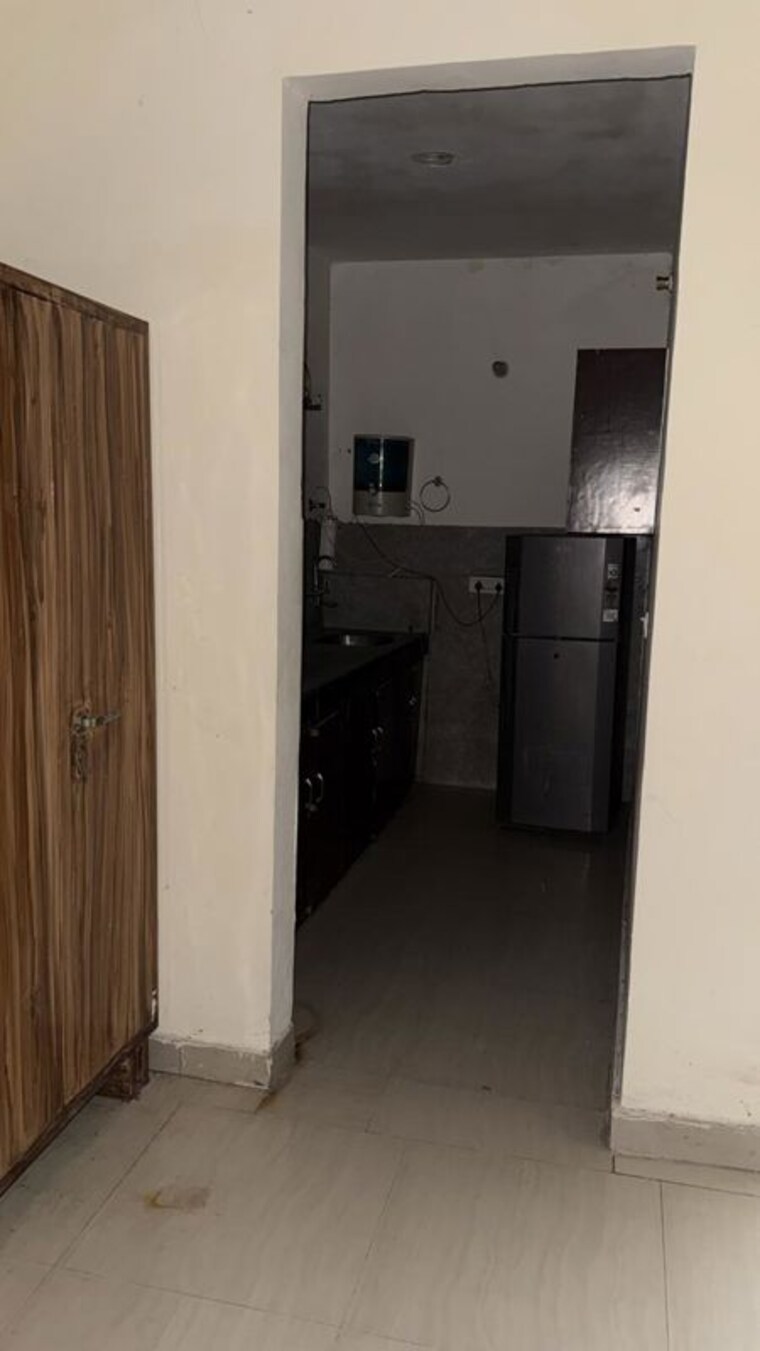 Bathroom, landmark-towers 2 Bedroom 800 Sq.Ft. Apartment In Sector 51 Gurgaon 10234194