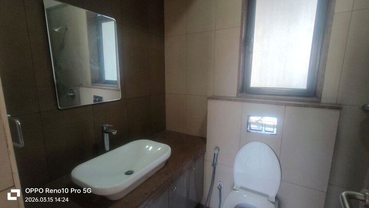 Bathroom, shapoorji-pallonji-vicinia 2 Bedroom 1150 Sq.Ft. Apartment In Powai Mumbai 10234212