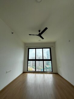 3 BHK + Extra Room Apartment For Sale in Kanakia Silicon Valley