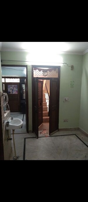 Living Room in 2 BHK Builder Floor at Shastri Nagar – for Rent