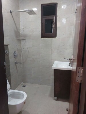 Bathroom in 3 BHK Builder Floor at Sun Homes, Shakti Khand Iii – for Rent