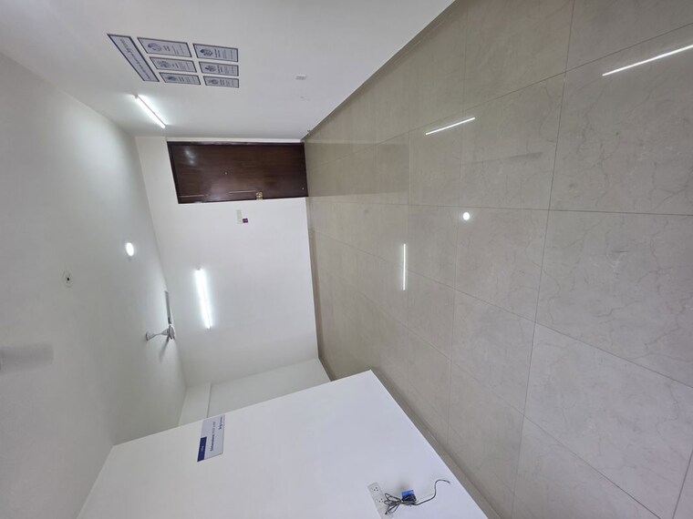 Bathroom, sushanku-avenue-36 2 Bedroom 650 Sq.Ft. Apartment In Goregaon West Mumbai 10234328