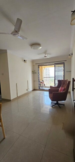 Room in 2 BHK Apartment at Raunak Laxmi Narayan Residency, Pokhran Road No Two – for Rent