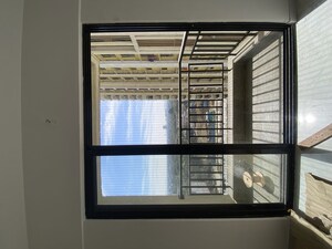 Room in 1 BHK Apartment at Runwal Gardens, Dombivli East – for Rent