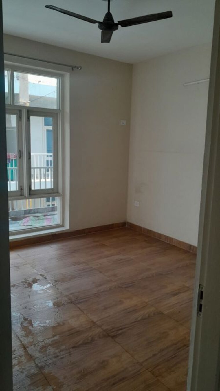 Room, tdi-the-grand-retreat 3 Bedroom 250 Sq.Yd. Apartment In Sector 88 Faridabad 10234401