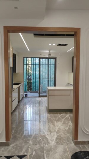 Kitchen in 4 BHK Builder Floor at Dlf Phase ii – for Sale