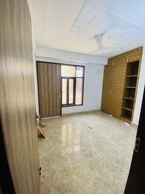 Bedroom in 3 BHK Apartment at Chattarpur – for Rent