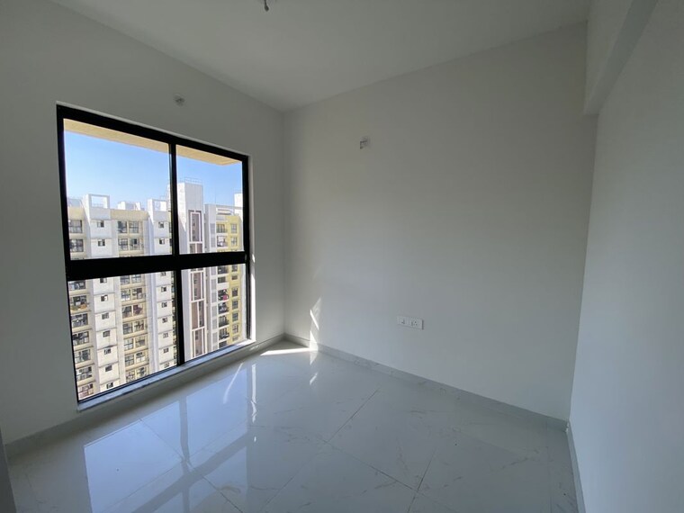 Room, runwal-gardens-phase-2 1.5 Bedroom 535 Sq.Ft. Apartment In Dombivli East Thane 10234439