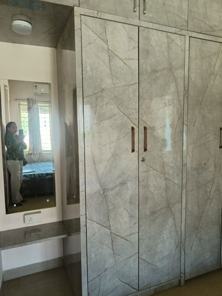 Bathroom, manav-silver-skyscapes 3 Bedroom 1400 Sq.Ft. Apartment In Wakad Pune 10234449