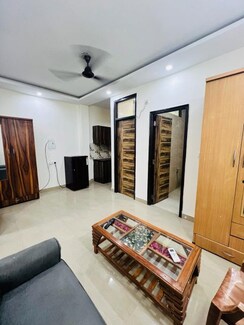 1 BHK Builder Floor For Rent in Ansal Sushant Apartments