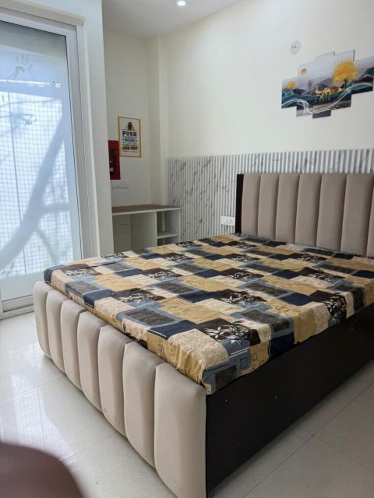 Bedroom, ansal-sushant-apartments 1 Bedroom 650 Sq.Ft. Builder Floor In Sushant Lok I Gurgaon 10234469