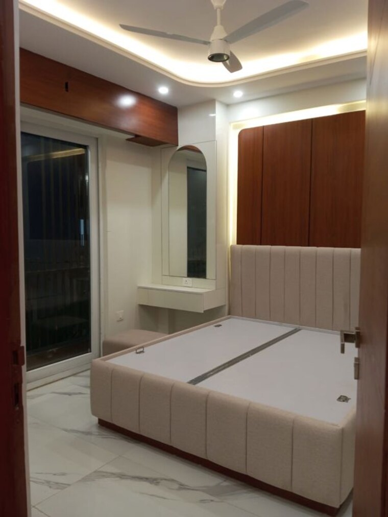 Kitchen, smart-world-gems 3.5 Bedroom 1501 Sq.Ft. Apartment In Sector 89 Gurgaon 10234477