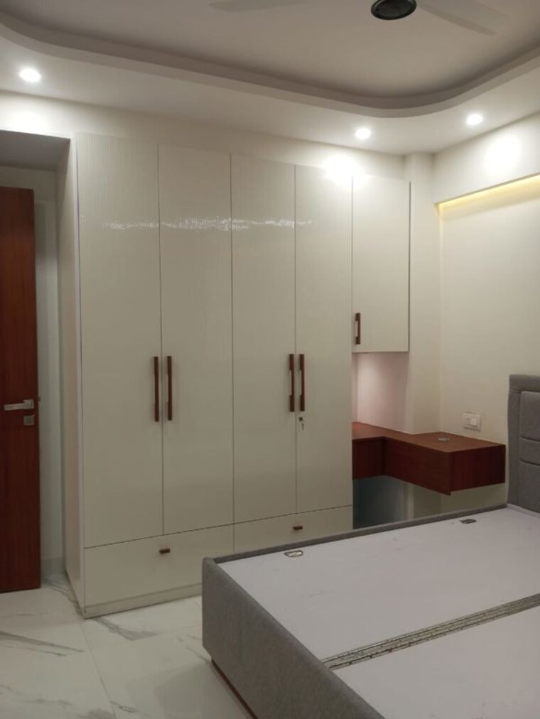 Master Bedroom, smart-world-gems 3.5 Bedroom 1501 Sq.Ft. Apartment In Sector 89 Gurgaon 10234477