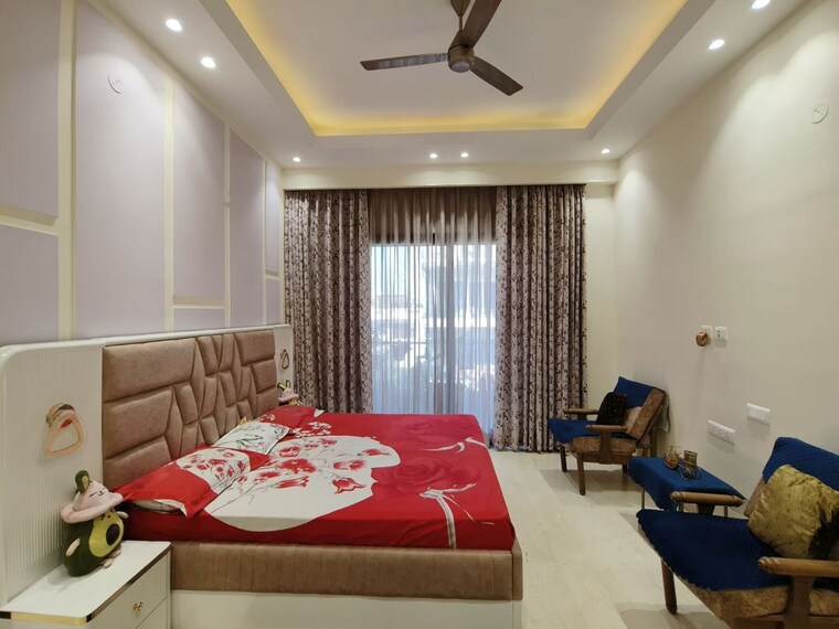 Bedroom, south city 1 4 Bedroom 360 Sq.Yd. Builder Floor In South City 1 Gurgaon 10234444