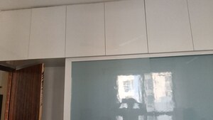 Furnished Amenities in 3.5 BHK Apartment at Smart World Gems, Sector 89 – for Rent