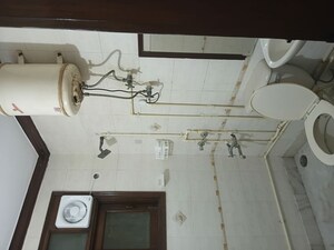 Bathroom in 2 BHK Builder Floor at Lajpat Nagar ii – for Rent