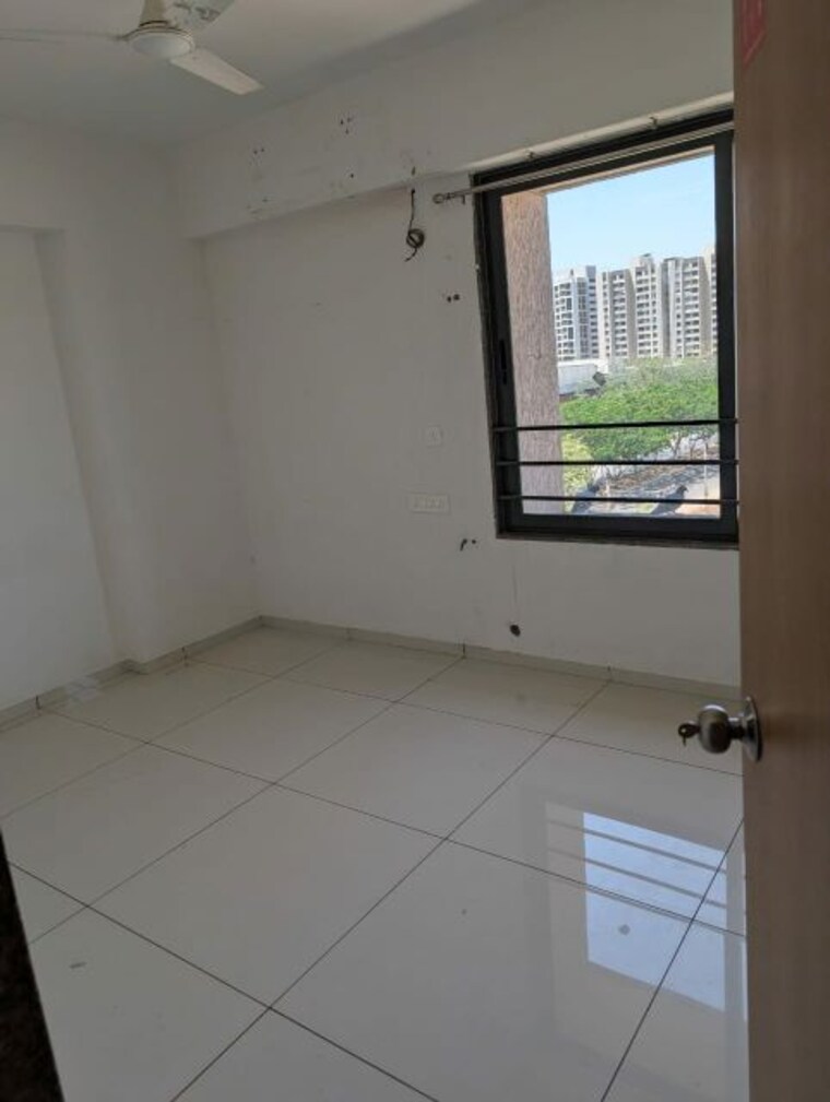 Room, shela 3 Bedroom 1700 Sq.Ft. Apartment In Shela Ahmedabad 10234509