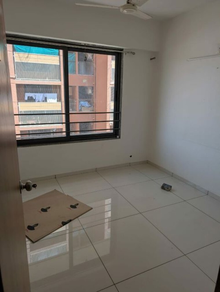 Room, shela 3 Bedroom 1700 Sq.Ft. Apartment In Shela Ahmedabad 10234509
