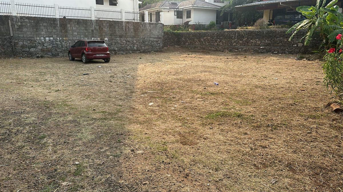 Plot For Sale in Mission Quarters