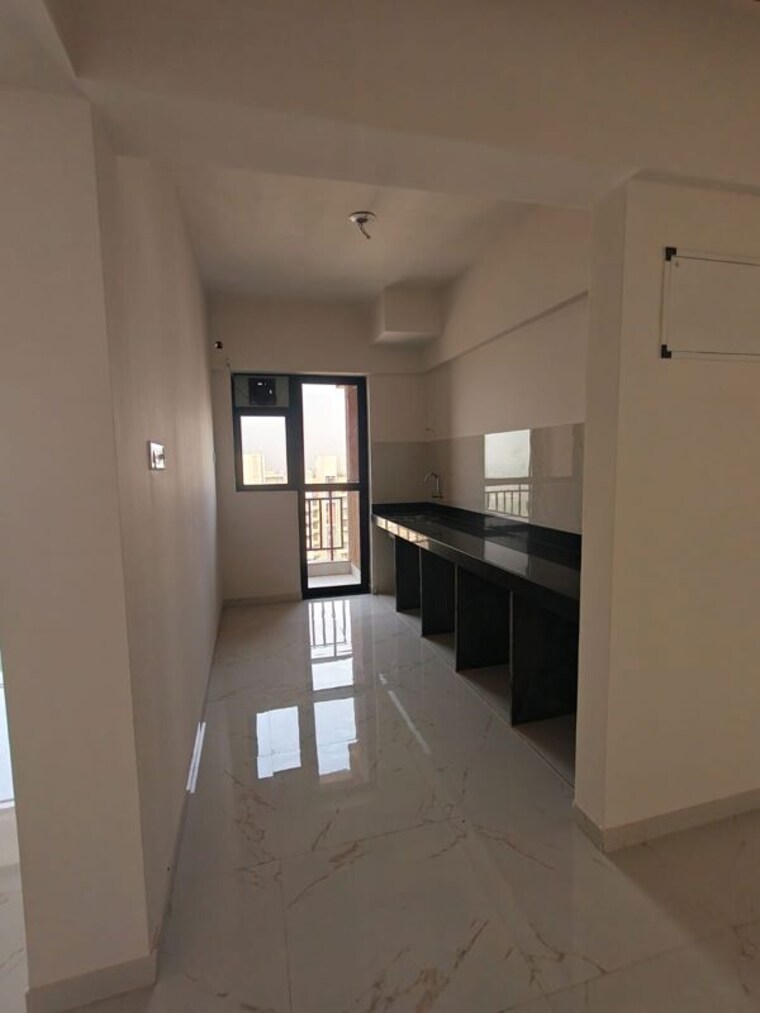 undefined, runwal-gardens-phase-3 2 Bedroom 670 Sq.Ft. Apartment In Dombivli East Thane 10234498