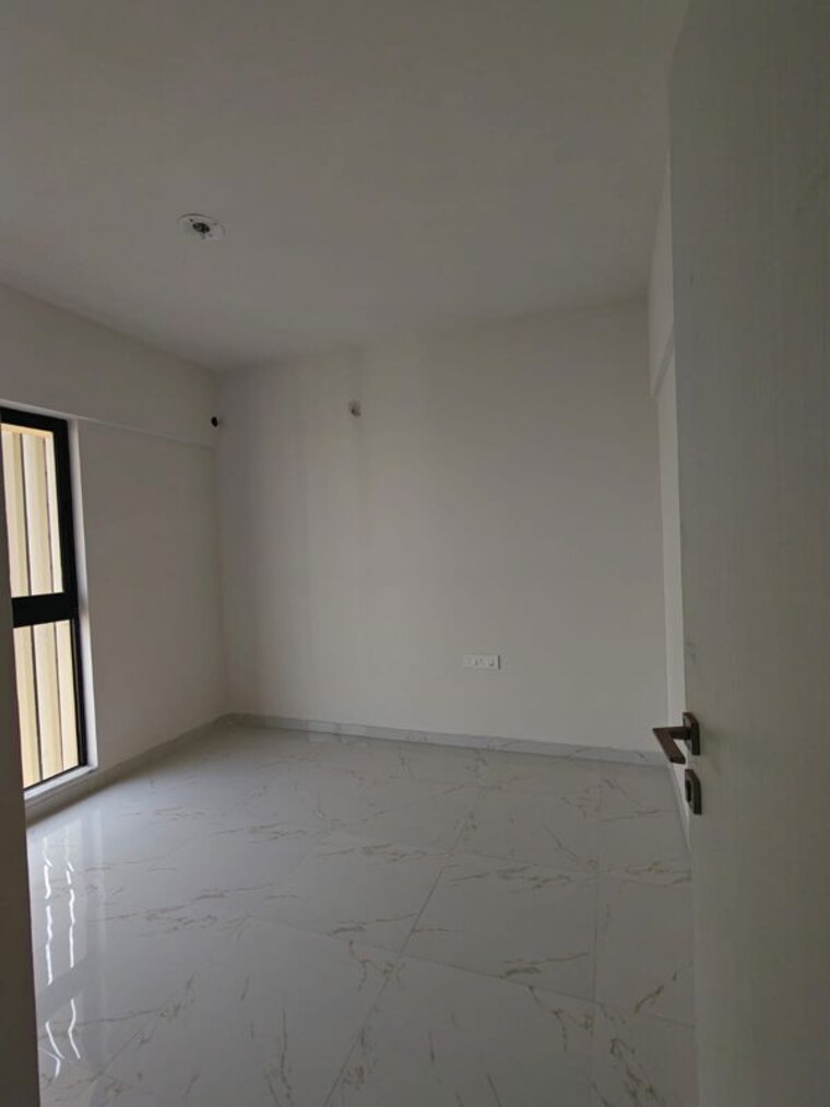 Room, runwal-gardens-phase-3 2 Bedroom 670 Sq.Ft. Apartment In Dombivli East Thane 10234498