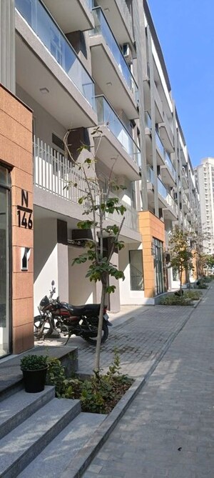 Gym in 2.5 BHK Builder Floor at Smart World Gems, Sector 89 – for Rent