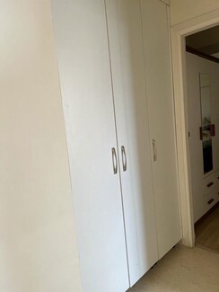 3.5 BHK + Pooja Room,Basement Apartment For Rent in Smart World Gems