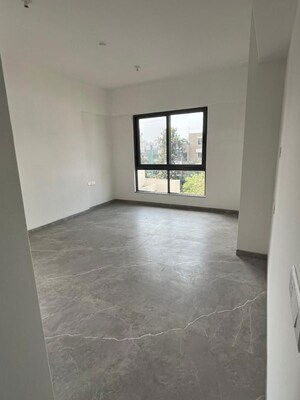 Room in 2.5 BHK Apartment at Aundh – for Sale