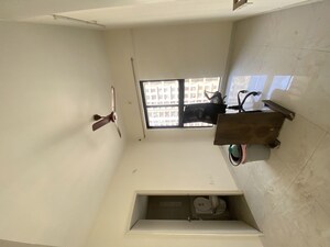 Team Area in 3 BHK Apartment at Runwal Gardens, Dombivli East – for Sale