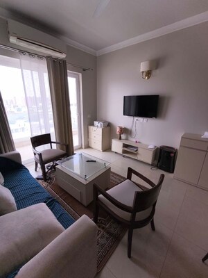 2 BHK Apartment For Rent in Central Park Flower Valley, Sohna Sector 33