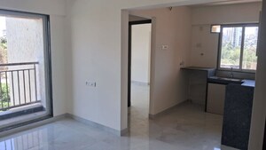 Room in 1 BHK Apartment at Metropolis Bayside, Kasarvadavali – for Rent
