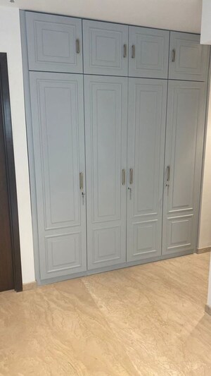 Bedroom in 2 BHK Apartment at Hiranandani Highland, Powai – for Rent