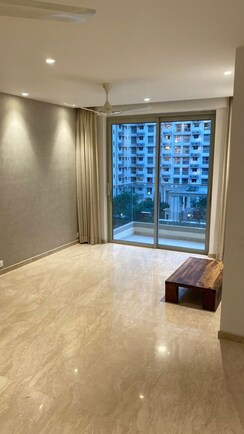 2 BHK Apartment For Rent in Hiranandani Highland