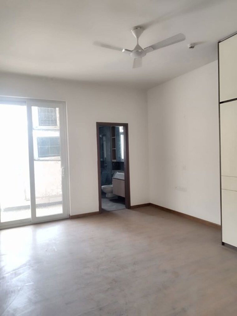 Room, godrej-air-sector-85 3 Bedroom 1855 Sq.Ft. Apartment In Sector 85 Gurgaon 10222639