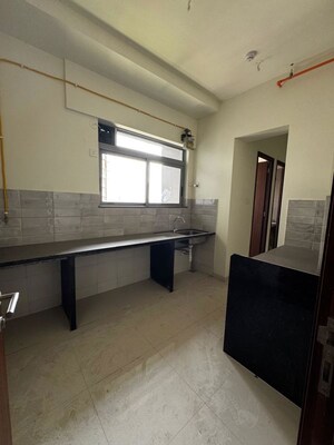 Kitchen in 3 BHK Apartment at Kalpataru Vienta, Kandivali East – for Sale