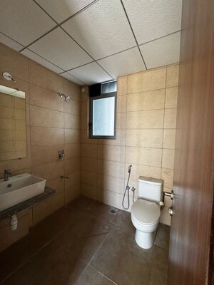 Bathroom in 3 BHK Apartment at Kalpataru Vienta, Kandivali East – for Sale
