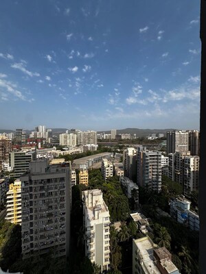 3 BHK Apartment – Exterior View View at Kalpataru Vienta, Kandivali East - for Sale