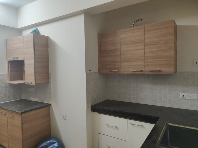 Kitchen, maya-garden-city 3 Bedroom 1300 Sq.Ft. Apartment In Lohgarh Zirakpur 10233116