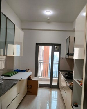 Team Area in 2 BHK Apartment at Piramal Mahalaxmi, Mahalaxmi – for Rent