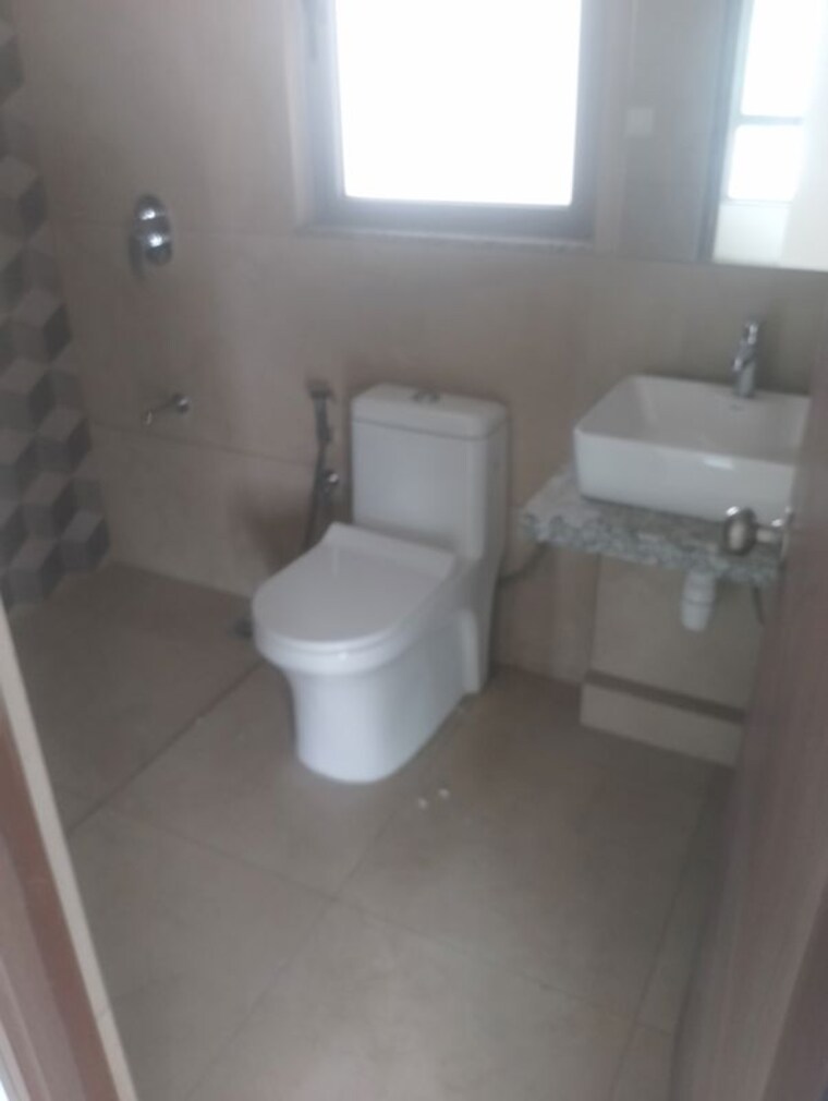 Bathroom, kalpataru-immensa-g 2 Bedroom 598 Sq.Ft. Apartment In Kolshet Road Thane 10234668