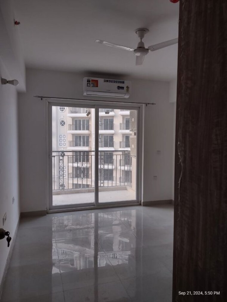 Room, signature-global-city-81 2 Bedroom 1050 Sq.Ft. Builder Floor In Sector 81 Gurgaon 10234667