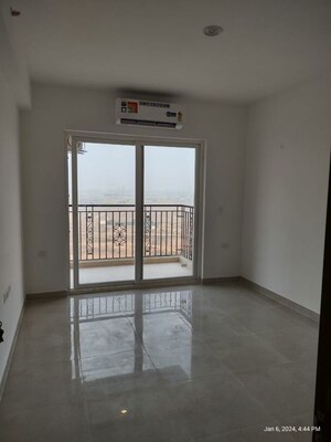 Room in 2 BHK Builder Floor at Signature Global City 81, Sector 81 – for Sale