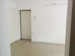 Room in 2 BHK Apartment at Dombivli East – for Rent