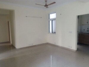 Room in 3 BHK Apartment at Rohtas Plumeria, Gomti Nagar – for Rent