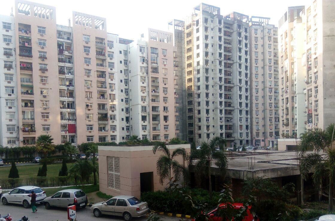 3 BHK + Pooja Room,Store Room 1700 Sq.Ft. Apartment in Rohtas Plumeria